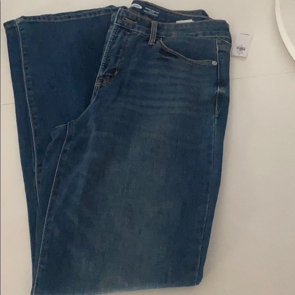 Old Navy Boot Cut Jeans - Picture 1 of 2
